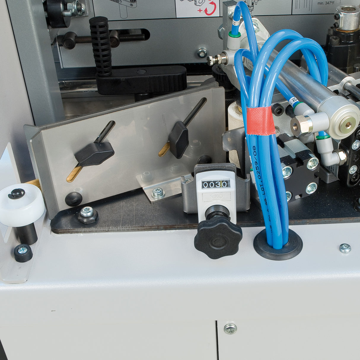 EB140 PLC EDGEBANDER PREMILLING (MONOPHASE)