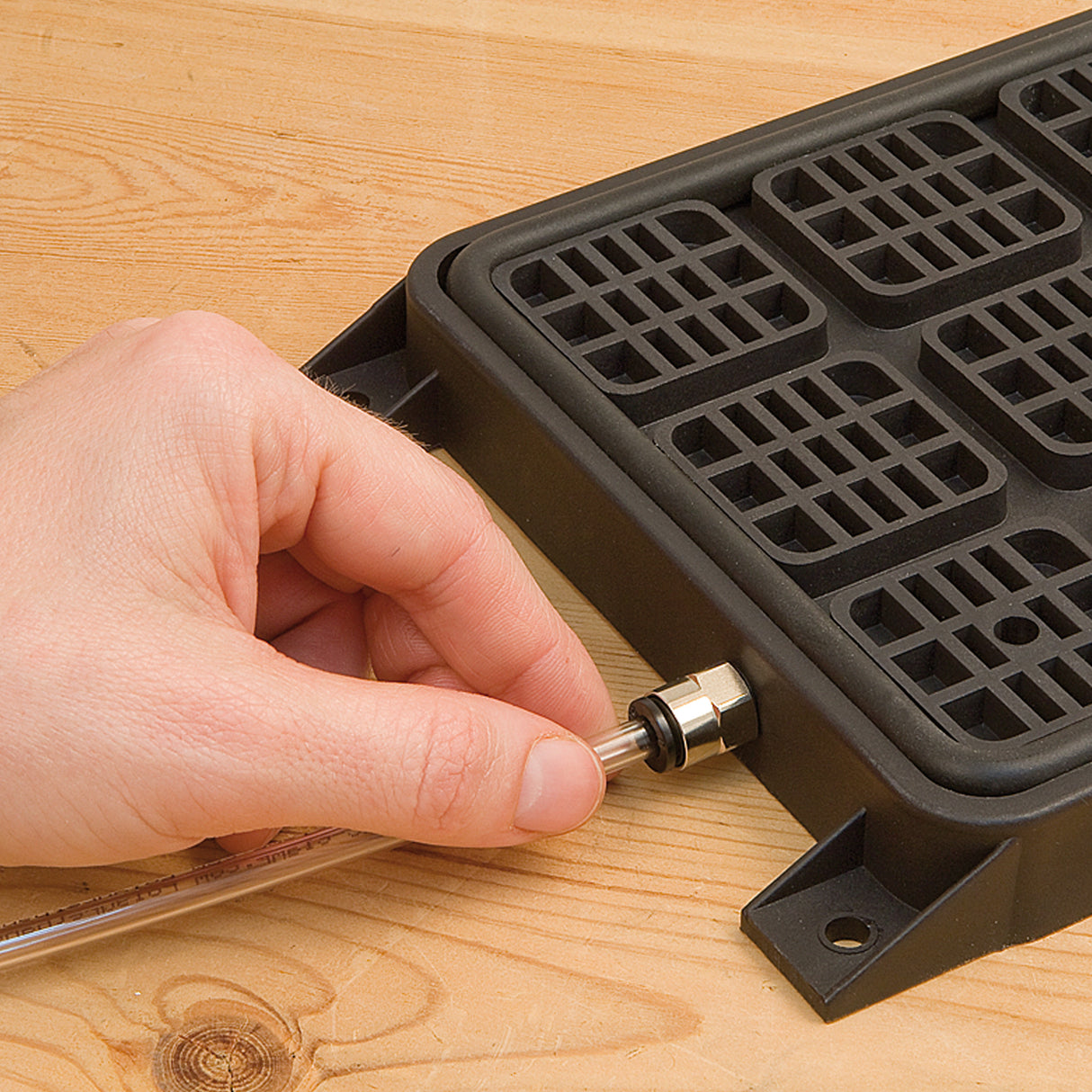 SVN250 PNEUMATIC CLAMP SYSTEM